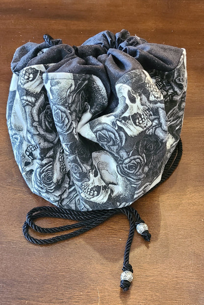 Skulls and Roses Medium Bag of Holding