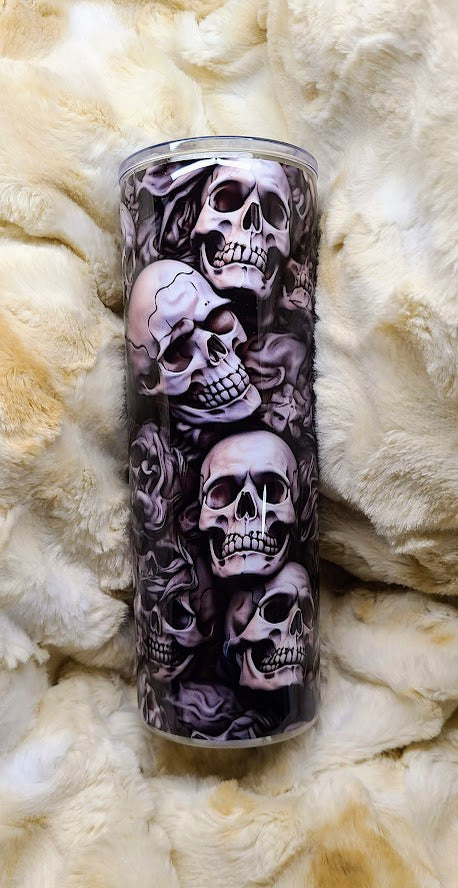 Wall of Skulls 20oz